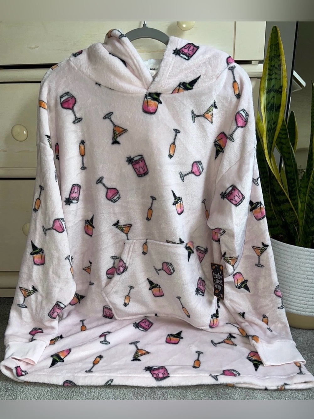NWT Trick or Treat Sleep Halloween Oversized Hooded Lounger S/M